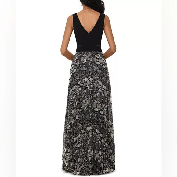 Xscape Women's Size 2 Snake Print Gown New with Tags - Picture 2 of 5